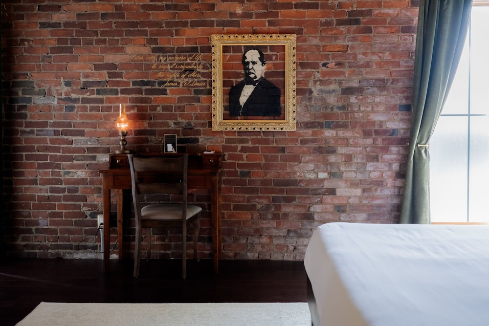 The Chandler Hotel - photo 48