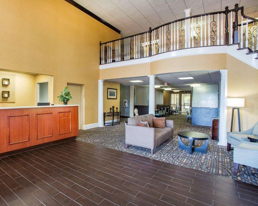Comfort Inn & Suites at Stone Mountain - photo 4