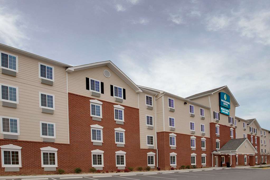 WoodSpring Suites Fredericksburg - photo 4