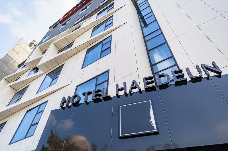 Hotel Haedeun in Sokcho, South Korea