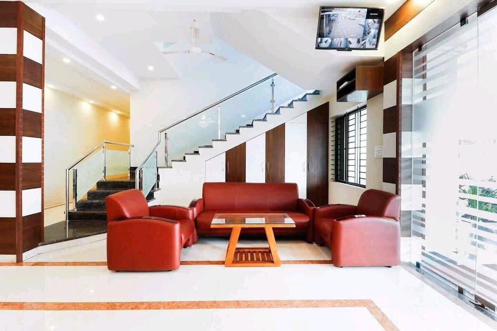 Hotel Plaza Avenue in Mangalore, India