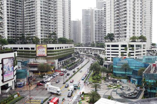 Danga Bay 3BR Full Seaview Luxe Balcony Bliss — 4-Star Luxury Hotel in Johor Bahru, Malaysia