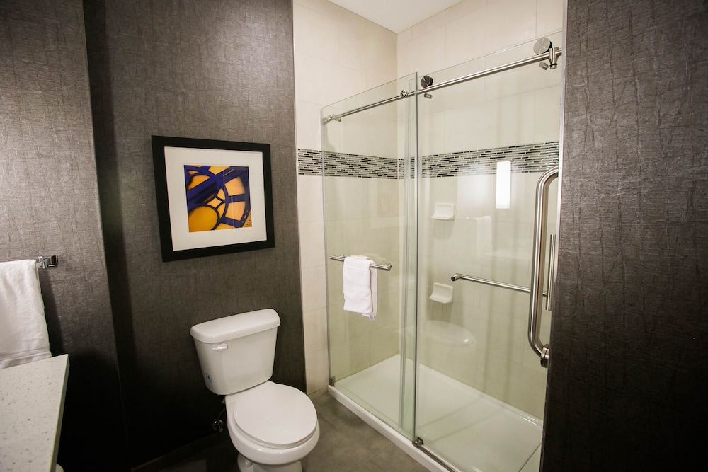 Holiday Inn Longview North by IHG - photo 14
