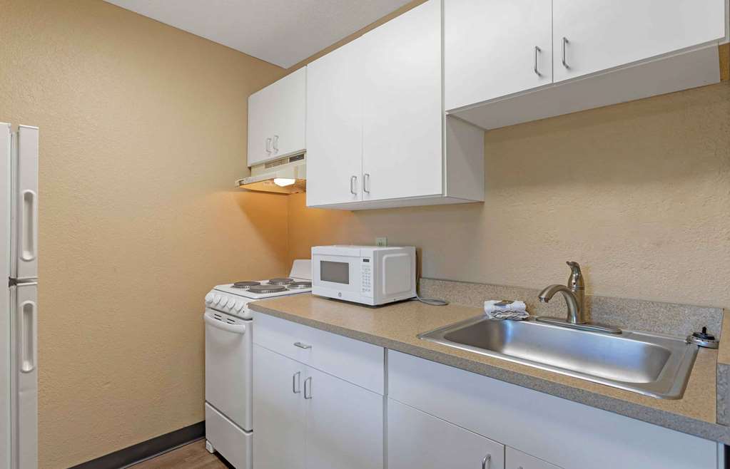 Extended Stay America Select Suites Memphis Cordova - photo 11