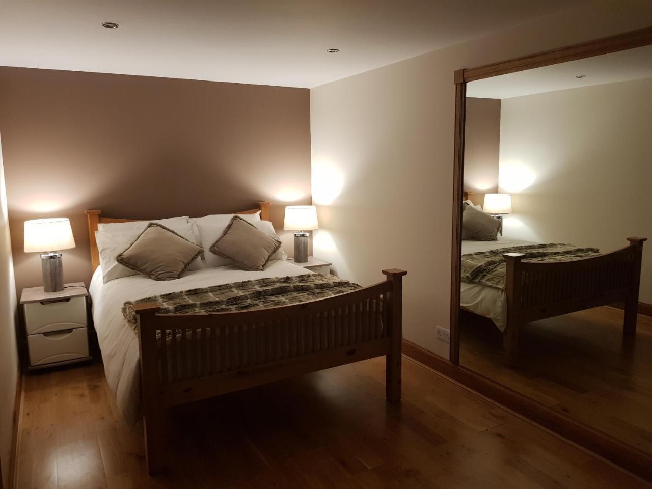 The Smiddy Suite 17833256 — Ellon