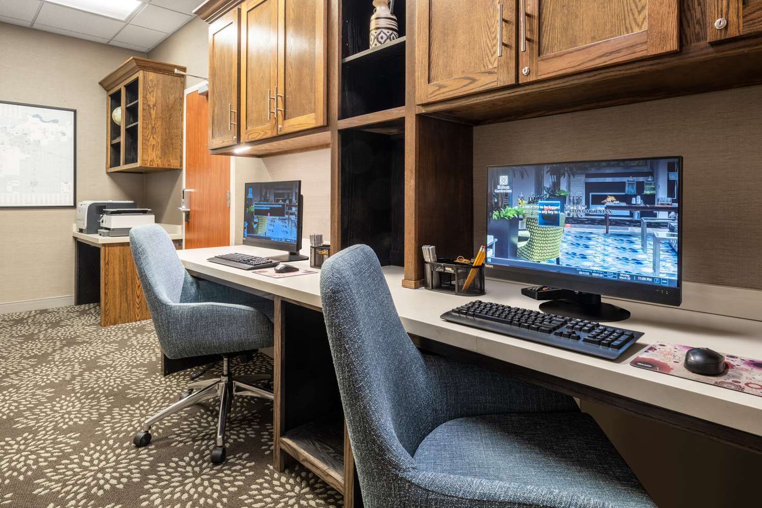 Hilton Garden Inn Bakersfield - photo 24