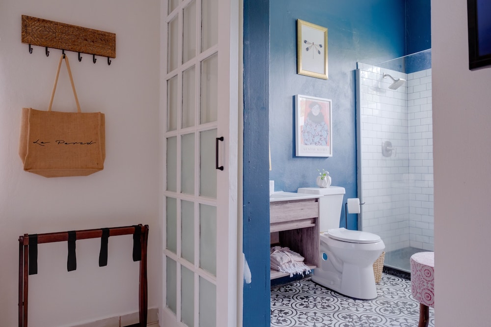 Sonsoleá Host in Luquillo, Puerto Rico