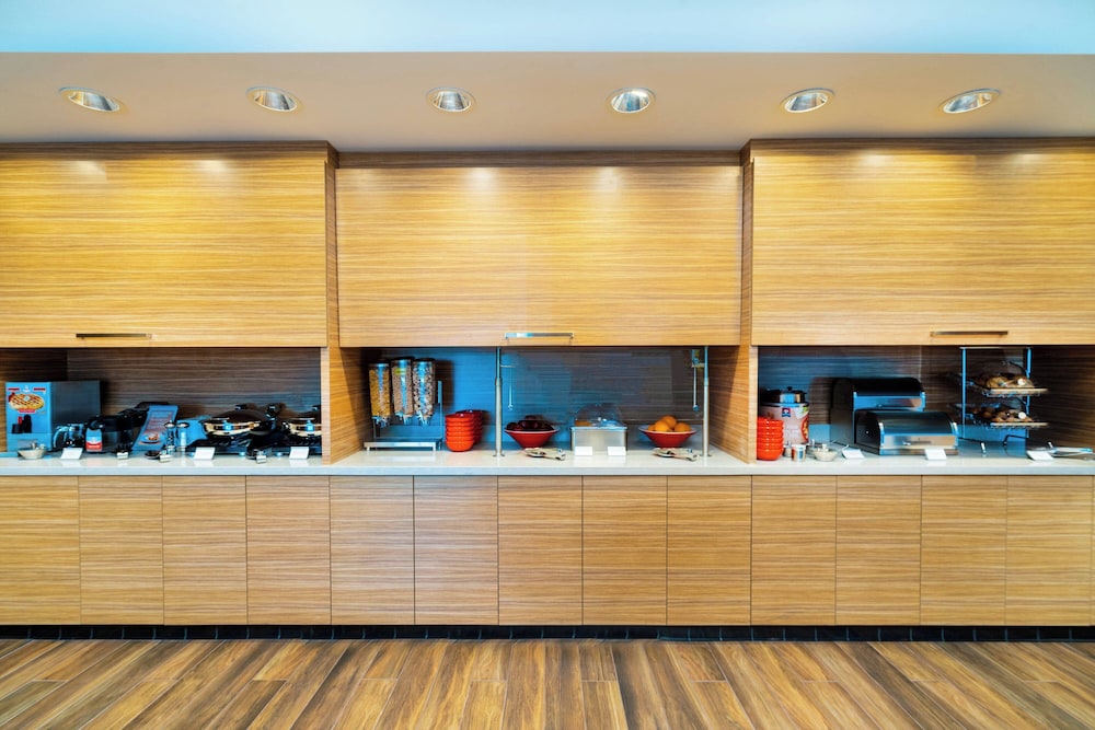 TownePlace Suites by Marriott Irvine Lake Forest - photo 33