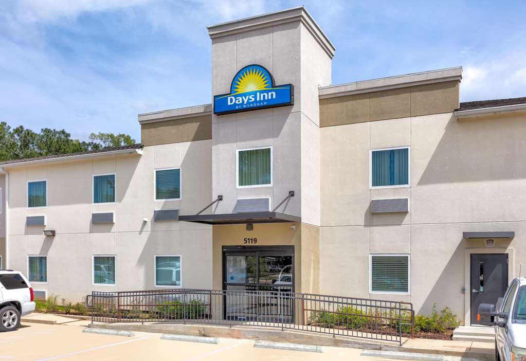 Days Inn by Wyndham Zachary LA - photo 3