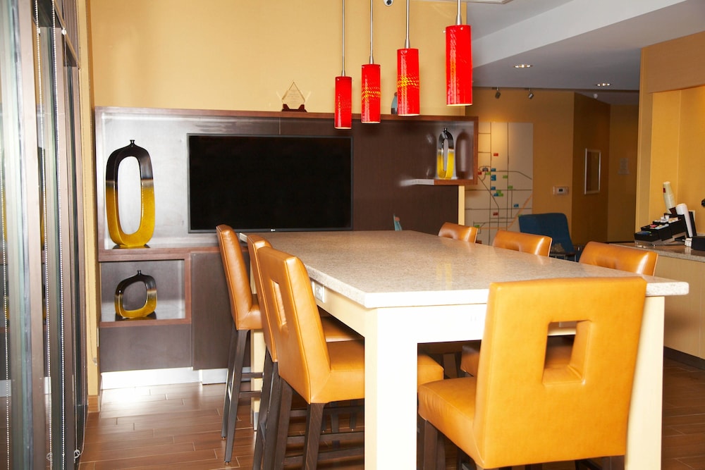 TownePlace Suites by Marriott Hobbs - photo 4