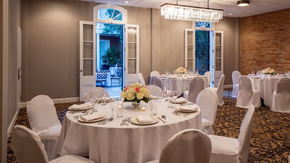 Holiday Inn French Quarter Chateau Lemoyne By Ihg - photo 27