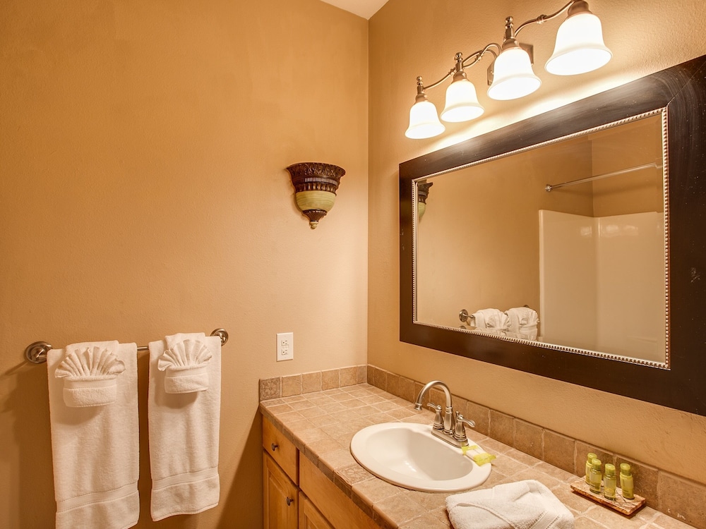Leavenworth Village Inn - photo 12