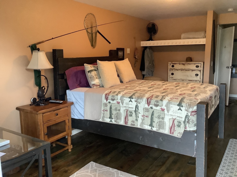 South Jetty Inn - photo 28
