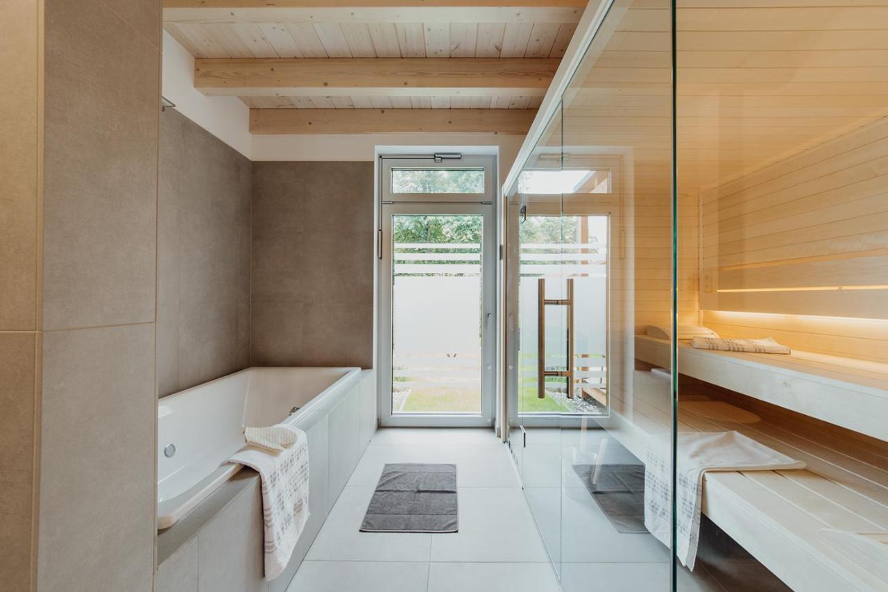 Strandweiss & Strandgrau — carbon neutral stay, Ostseebad Zinnowitz