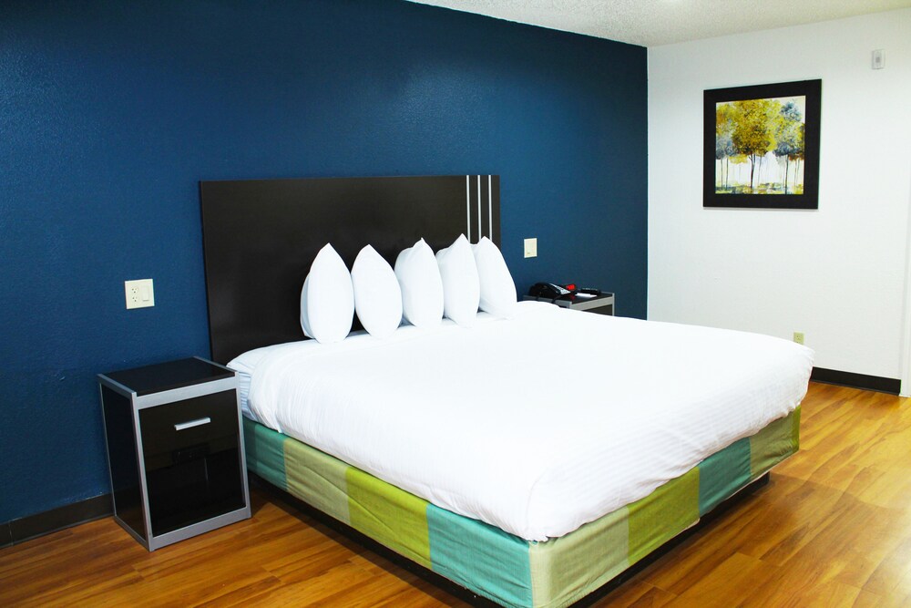Stay Express Inn Dallas Fair Park Downtown - photo 9