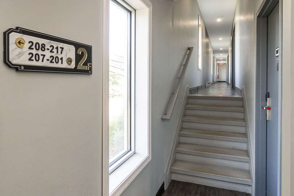 Rodeway Inn Moosic Scranton - photo 4