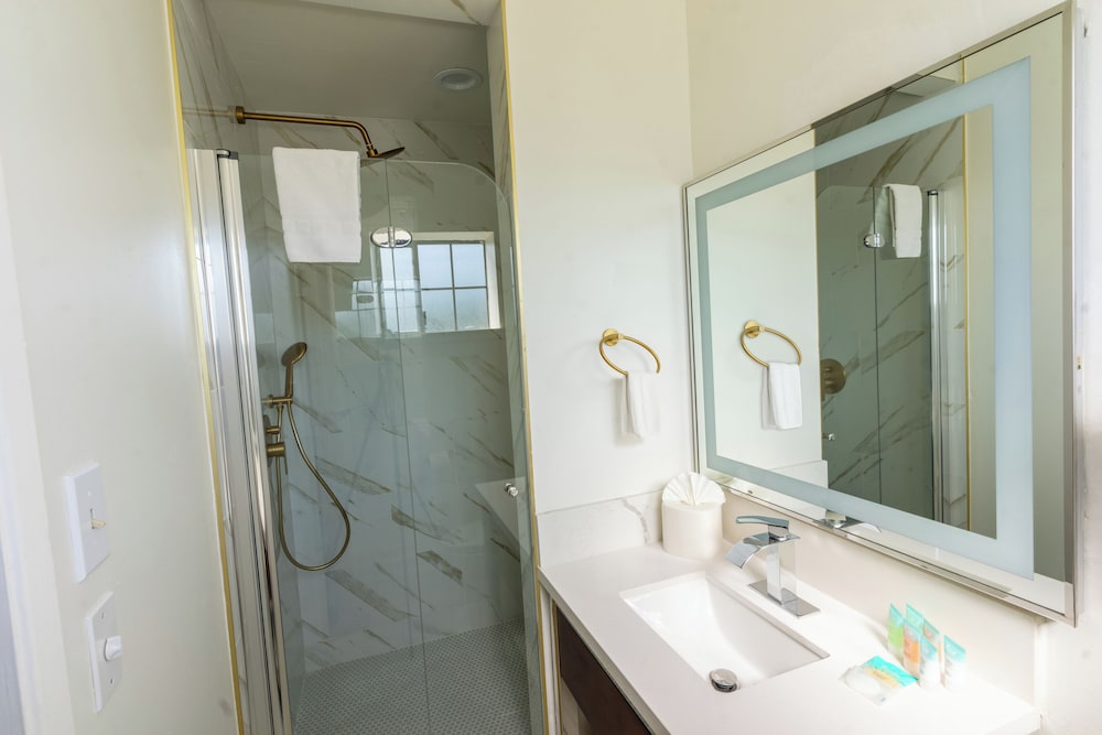 Sands Inn & Suites - photo 45