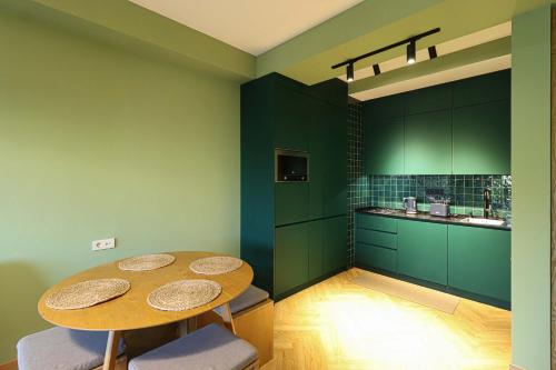 Chic 1BR Apt in Moedani complex By Wehost