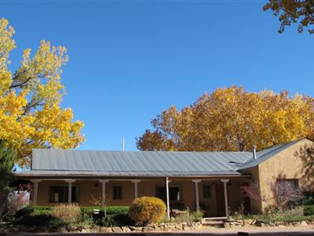 The Abiquiu Inn - photo 45