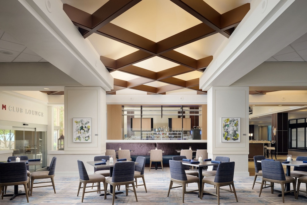 Marriott Minneapolis Southwest - photo 4