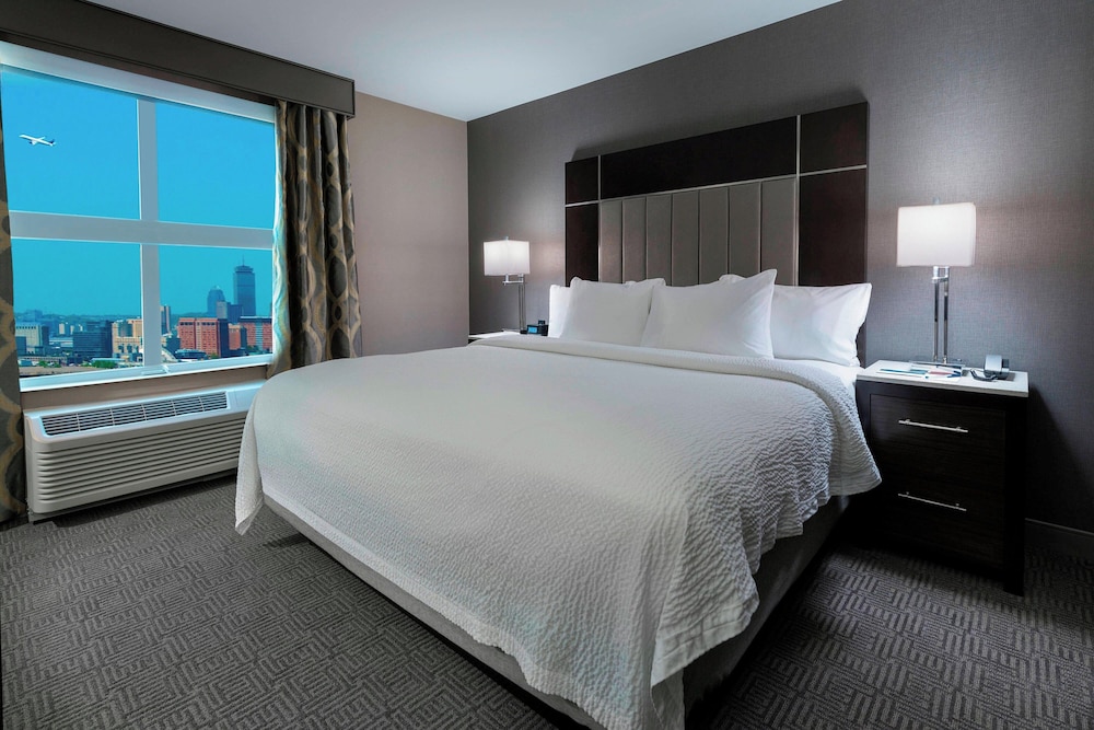 TownePlace Suites Boston Logan Airport Chelsea - photo 28