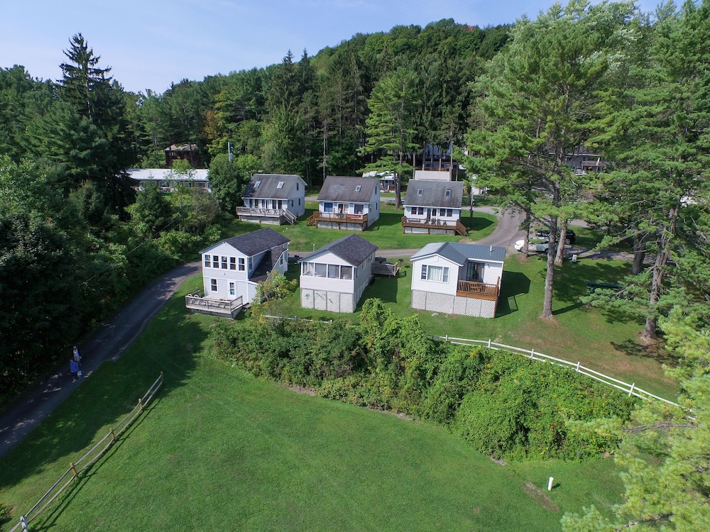 Bayside Inn & Marina - photo 172