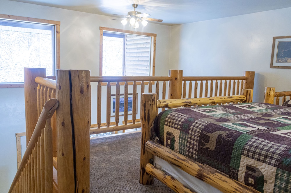 Sawtelle Mountain Resort - photo 17