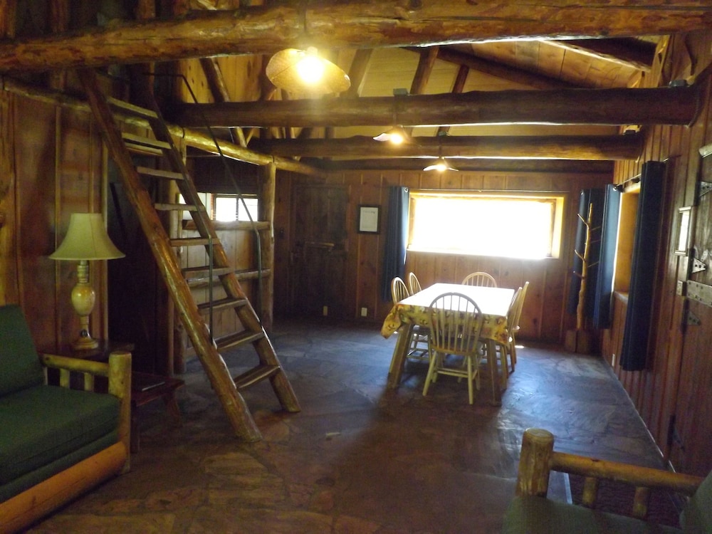 Arizona Mountain Inn and Cabins - photo 251