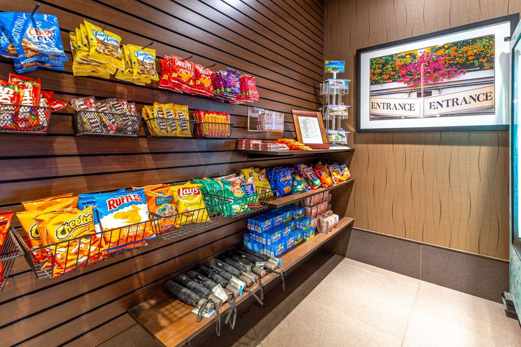 La Quinta Inn & Suites by Wyndham Seattle Downtown - photo 28