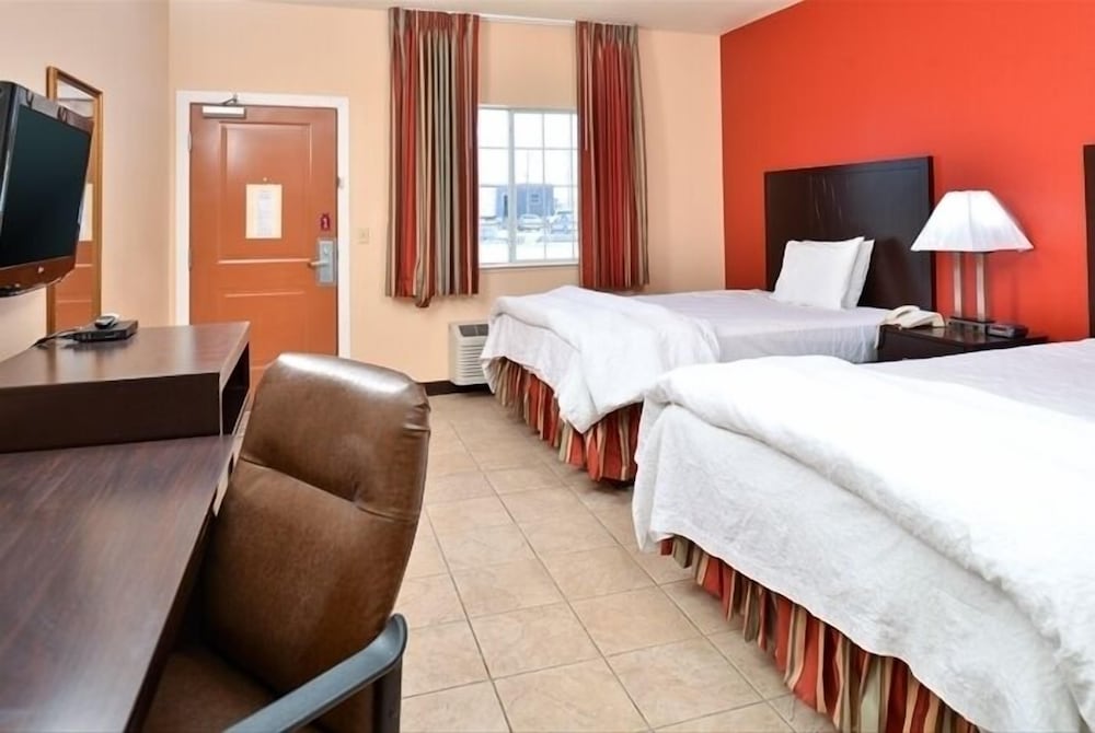 La Bonita Inn And Suites - photo 13