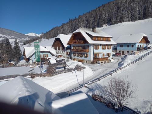Hansalagut — Mauterndorf