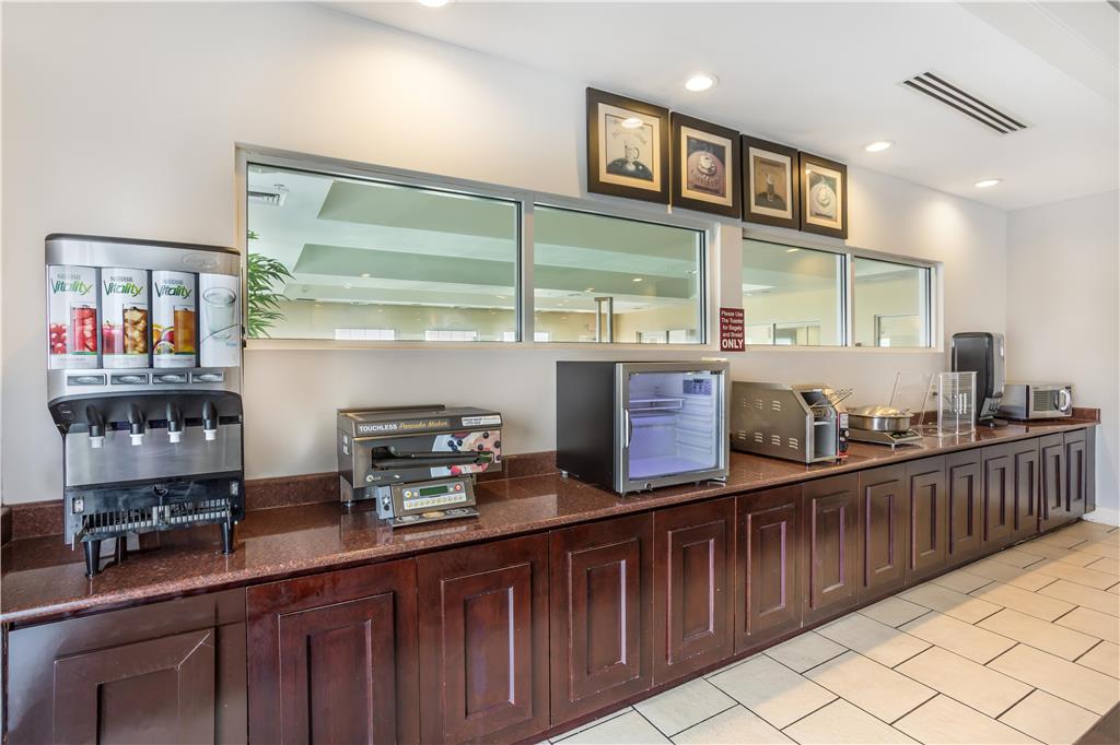 Best Western Bar Harbour Inn - photo 37