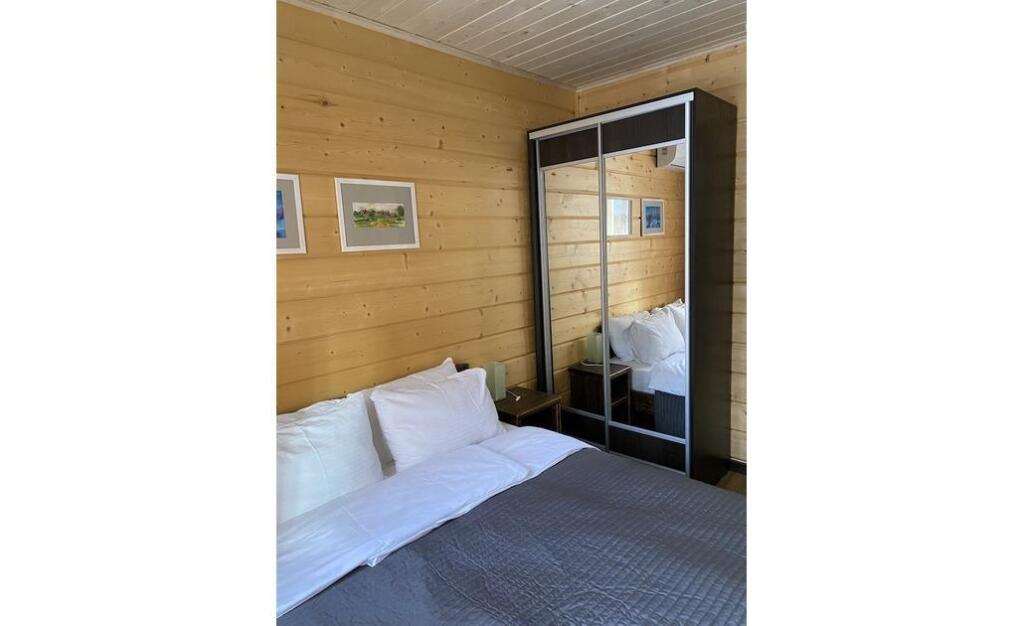 Valley Sunny Sunny Valley 8 Building in Syrostan, Russia