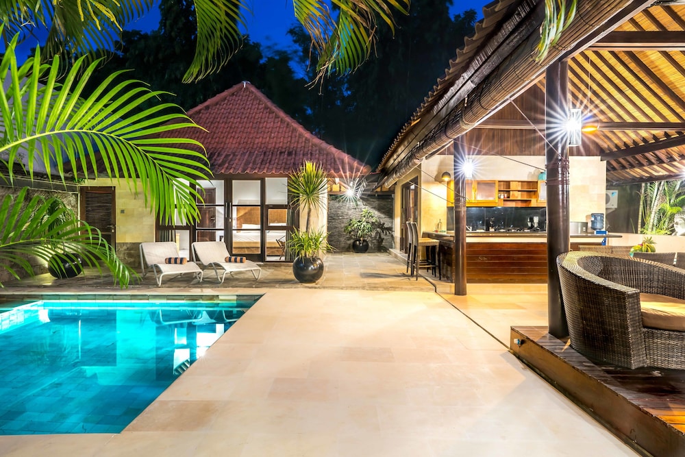 Gili Villas — 4-Star Luxury Hotel in Gili Trawangan, Indonesia