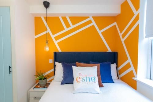 5 bed 5 bath house free parking patio garden Esho Stays — 4-Star Luxury Hotel in Coventry, United Kingdom