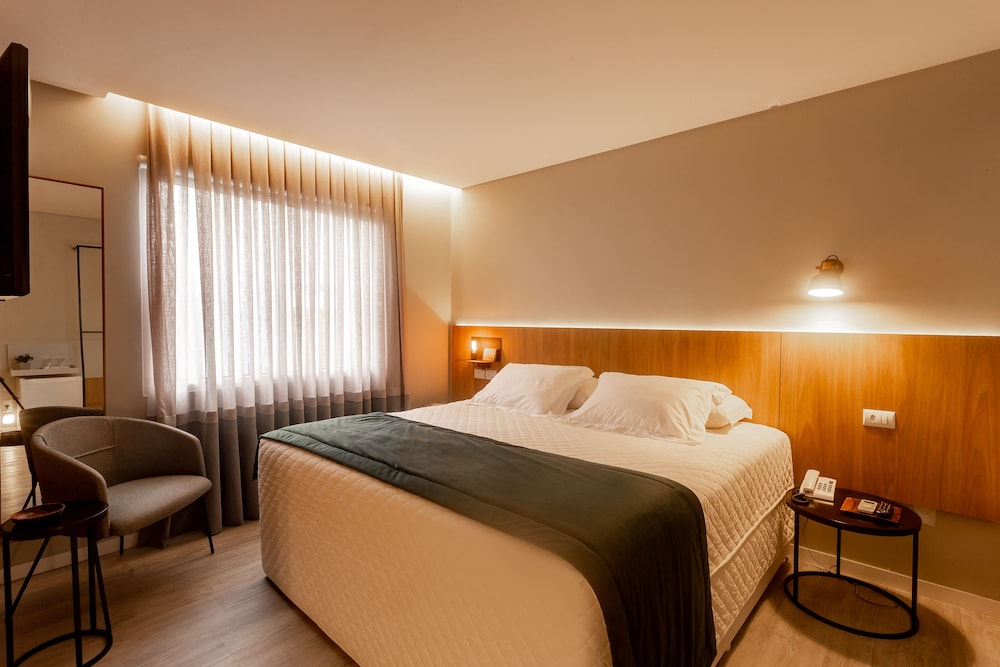 Hotel Melo — hotel in Balneario Camboriu