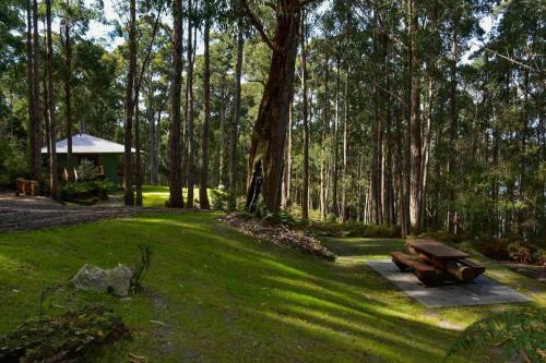 Hastings Bay Retreat — 4-Star Luxury Hotel in Hastings, Australia