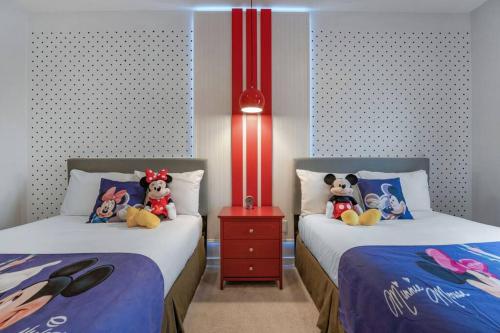 Find your Cozy home 8 minutes near Disney and Universal — 4-Star Luxury Hotel in Orlando, United States