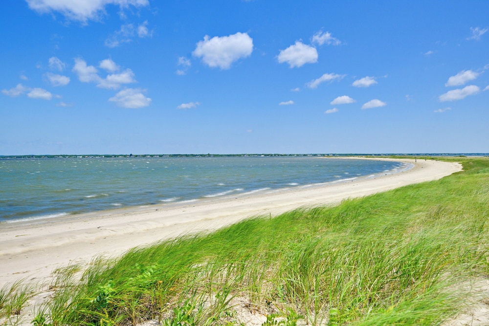 Waterfront Westhampton Haven Private Beach — Westhampton Beach — photo 3