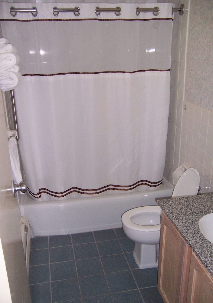 River's Edge Motel - photo 19
