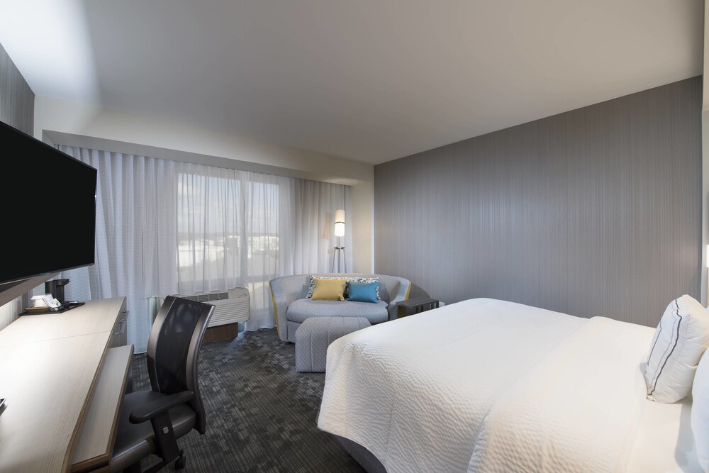 Courtyard by Marriott Atlanta Alpharetta Avalon Area - photo 4