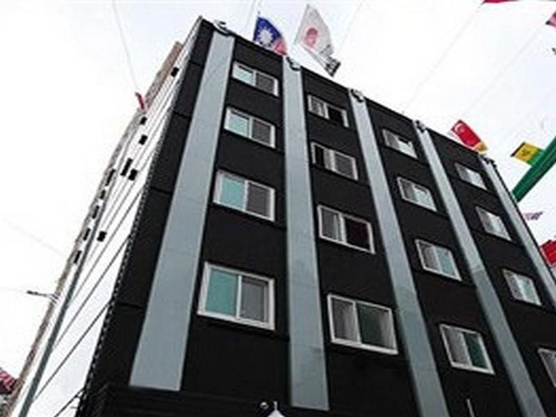 Luna Motel in Incheon, South Korea