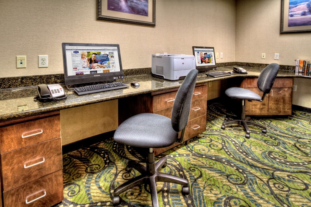 Hampton Inn Roanoke Rapids NC - photo 40