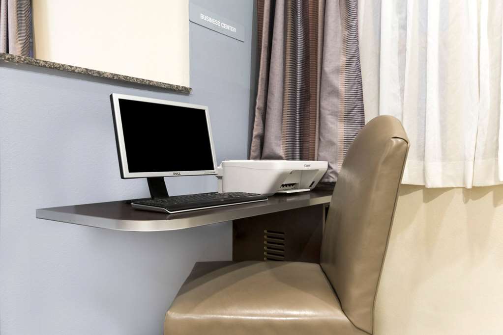 Microtel Inn & Suites by Wyndham Baton Rouge Airport - photo 15