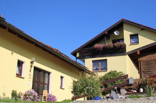Ferienwohnung Werner — 4-Star Luxury Hotel in Warmensteinach, Germany
