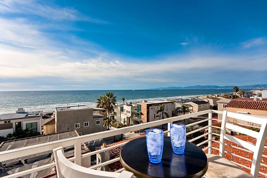 Beautiful Views Sand Section of Manhattan Beach 2 Bed 2 Bath — hotel in Manhattan Beach