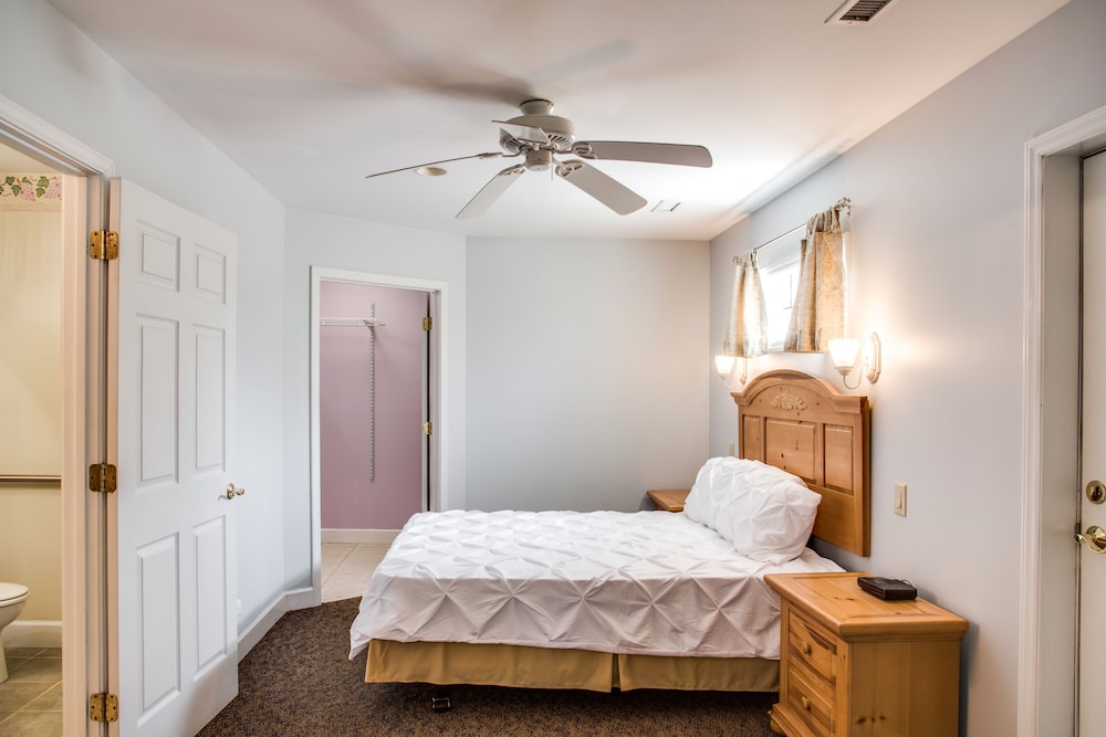 Boxwood Lodge - photo 40