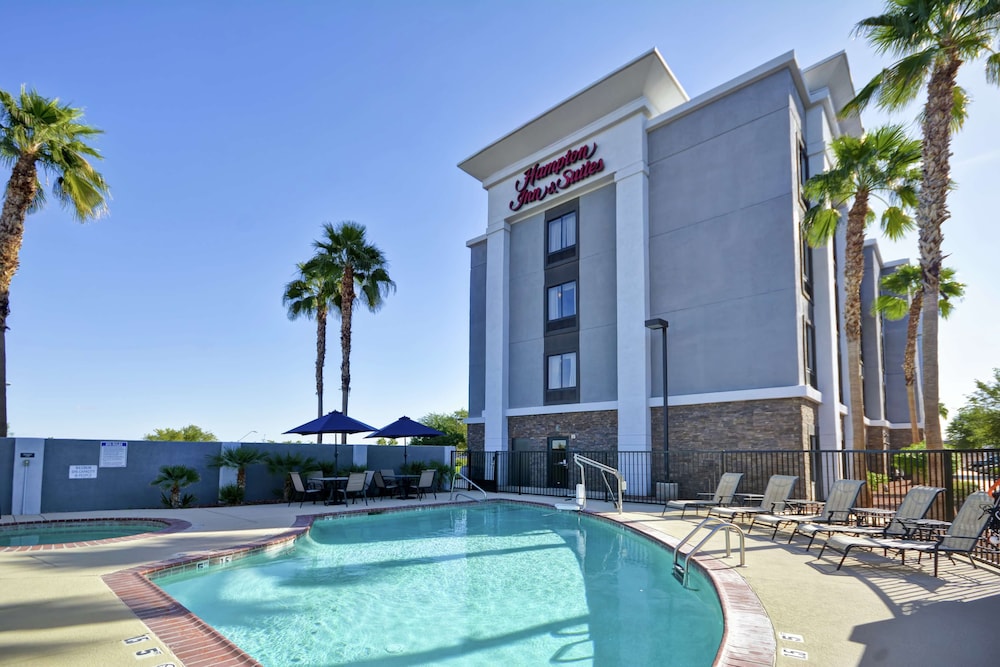 Hampton Inn & Suites Yuma - photo 41