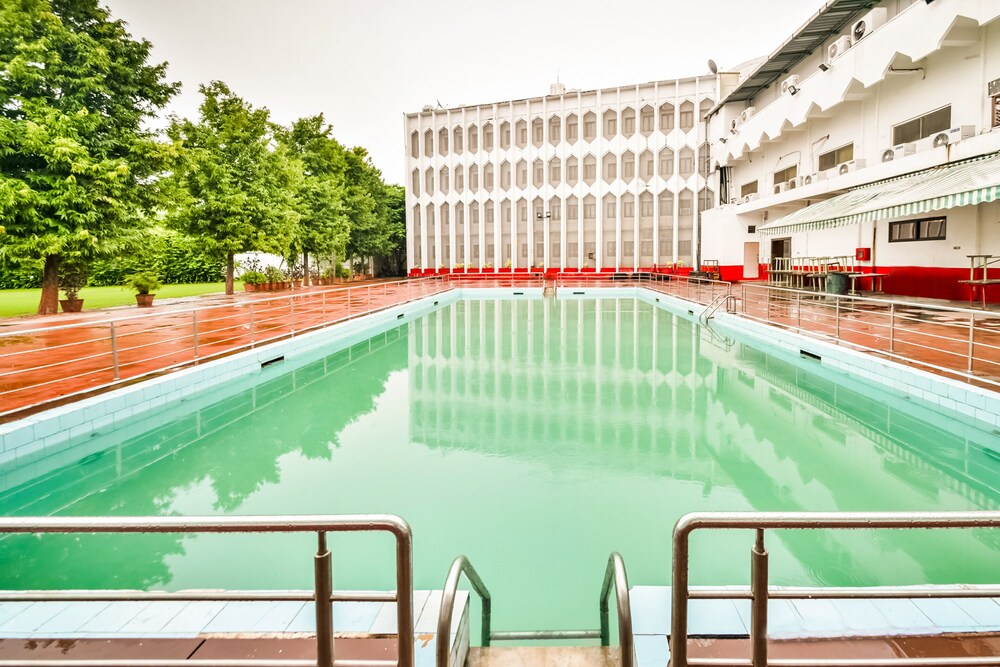 Hotel Menaal Residency in Kota, India