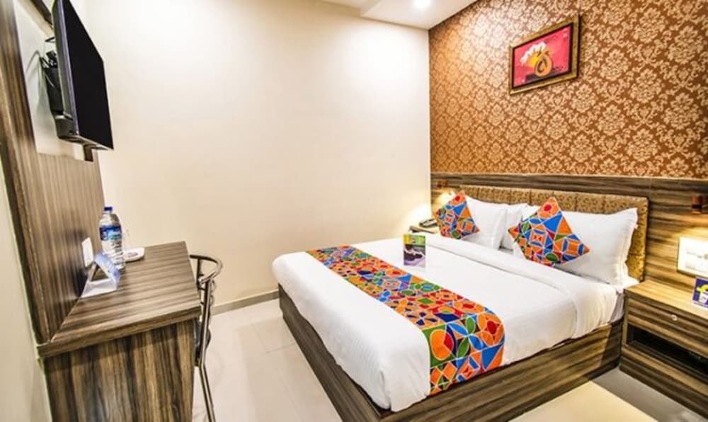 Fabexpress Orange Suites